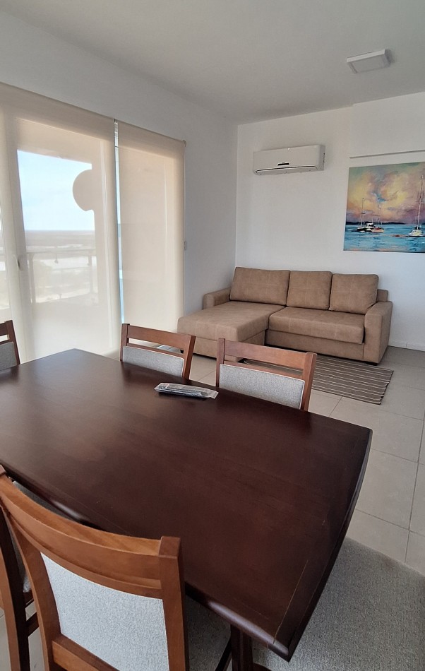 Edificio Tango Victoria, decimo piso en esquina, un dormitorio