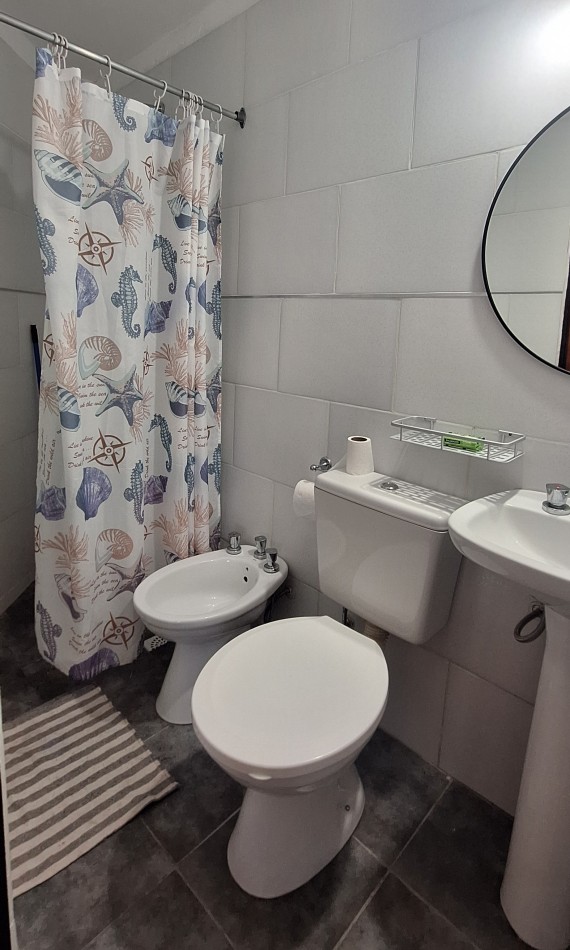 Venta importante complejo de cabañas, zona Abadia. Vistas al rio