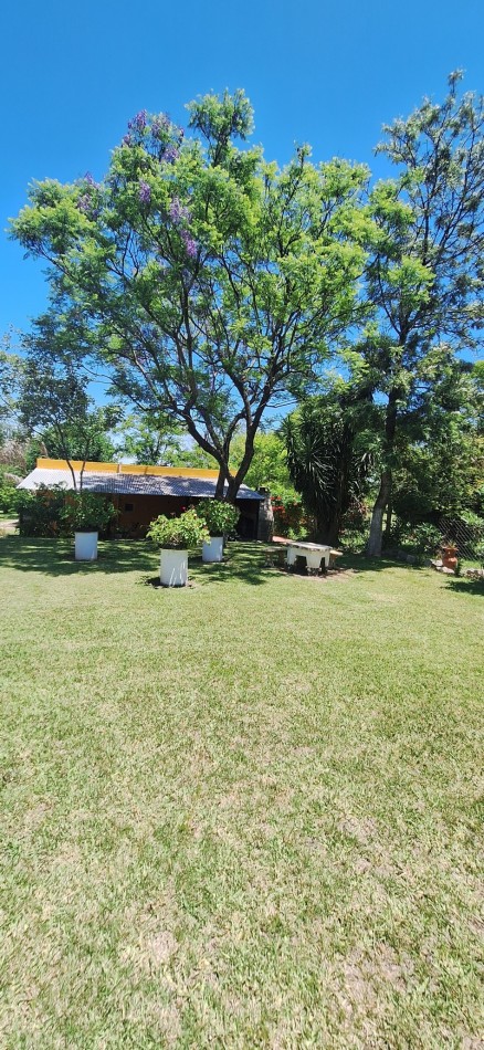 Venta importante complejo de cabañas, zona Abadia. Vistas al rio