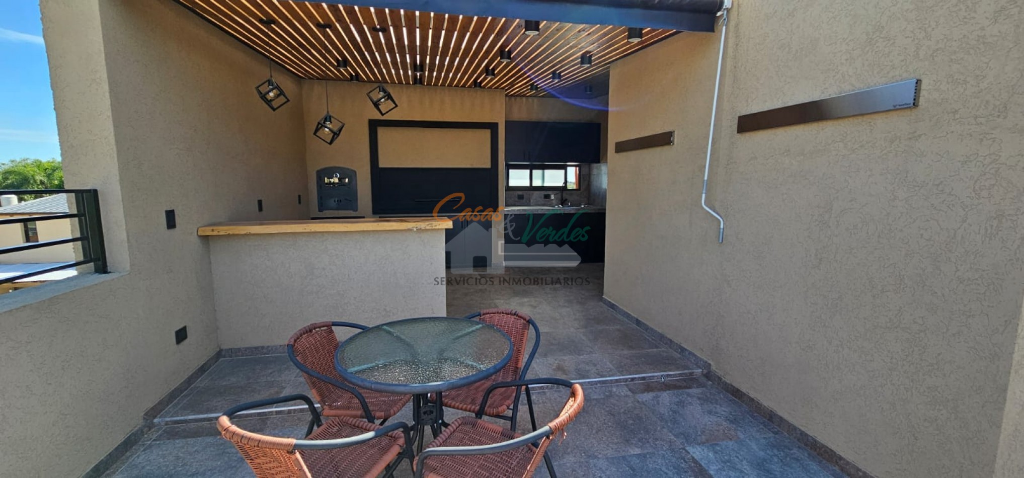 OPORTUNIDAD CASA moderna + GAPON, construccion todo nuevo.