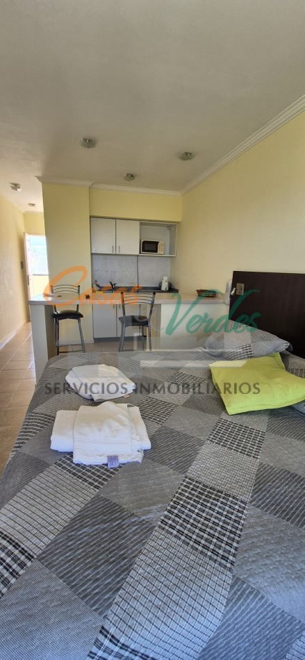 VENTA  monoambiente APTO TURISMO, con vista al rio y pileta