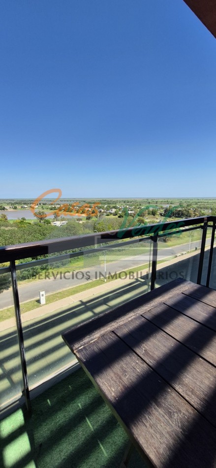 VENTA  monoambiente APTO TURISMO, con vista al rio y pileta