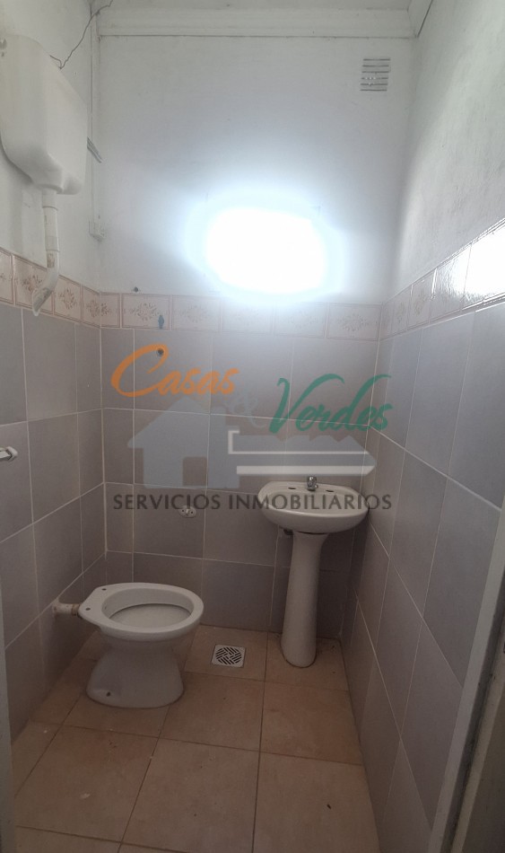 ALQUILER Entre Rios, Victoria, LOCAL CENTRICO