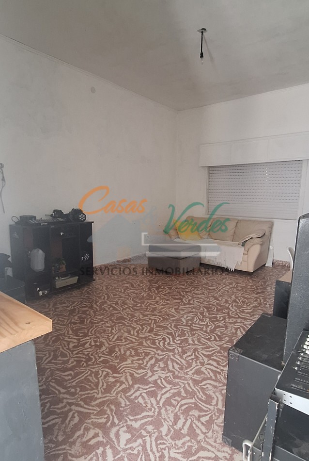 ALQUILER Entre Rios, Victoria, LOCAL CENTRICO