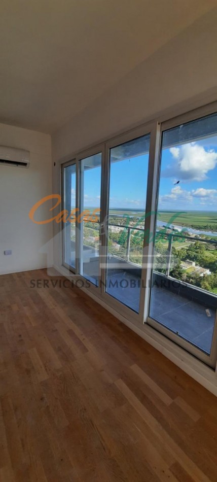 Entrega inmediata. EDIFICIO TANGO VICTORIA tipo A, mas de 100m2 cubiertos, 40m2 balcon, piso alto, impresionantes vistas del rio y la ciudad
