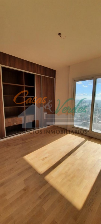 Entrega inmediata. EDIFICIO TANGO VICTORIA tipo A, mas de 100m2 cubiertos, 40m2 balcon, piso alto, impresionantes vistas del rio y la ciudad