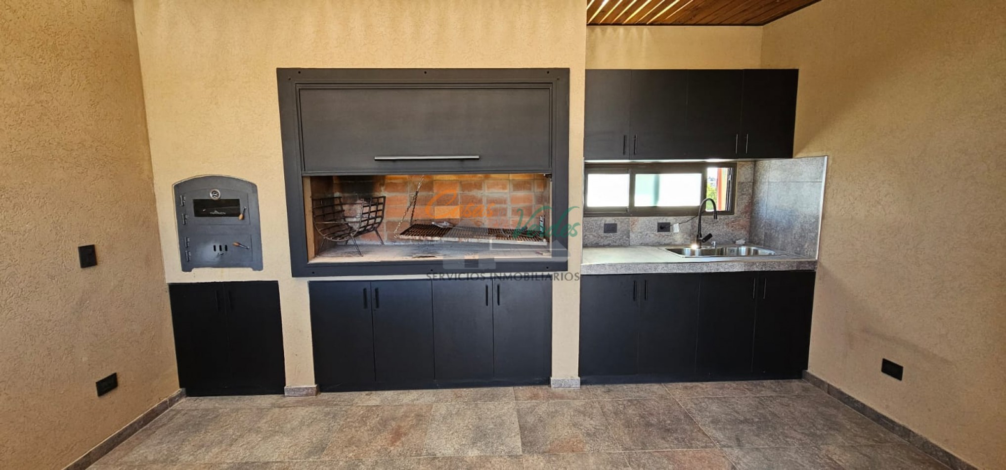 OPORTUNIDAD CASA moderna + GAPON, construccion todo nuevo.