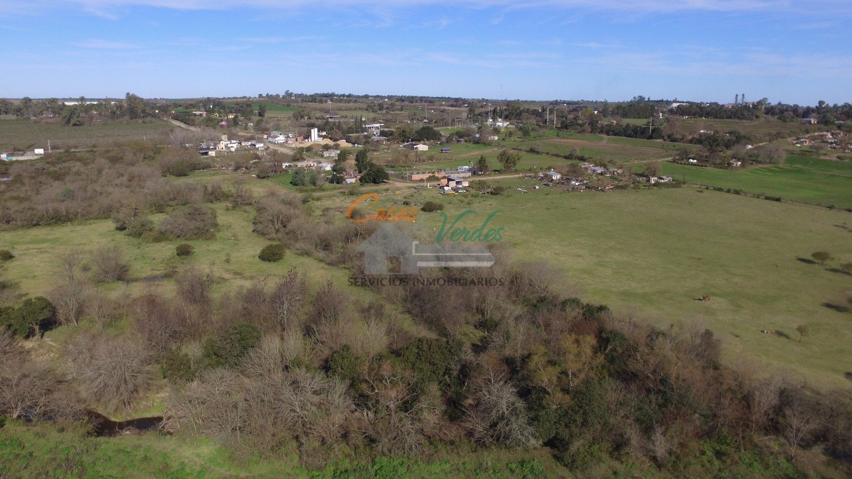 LOTE, con mas de 600 metros sobre arroyo El Ceibo, 38.390m2 (casi 4has.). frente a calle publica, conectada con ruta 26 y variante. terreno nivelado, arboles.-