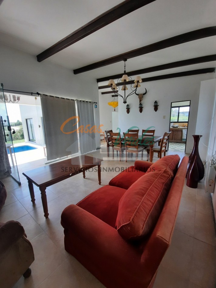 Casa en alquiler Los Algarrobos, 3 dorm, 2 baños, pileta, amplio parque, seguridad, naturaleza 