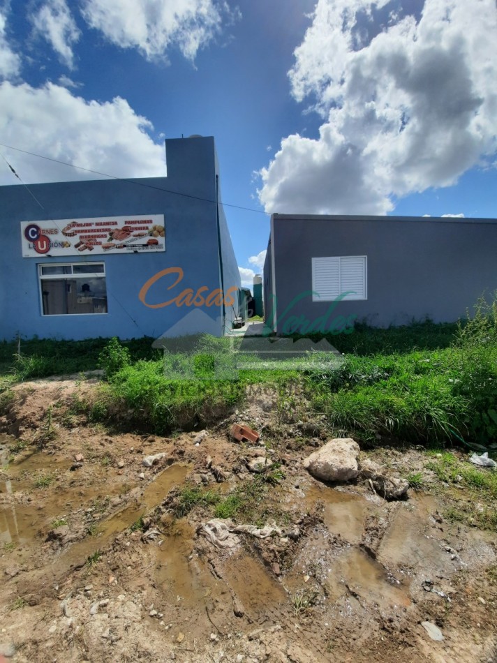 ALQUILER Entre Rios, Victoria, local comercial, excelente estado, en esquina