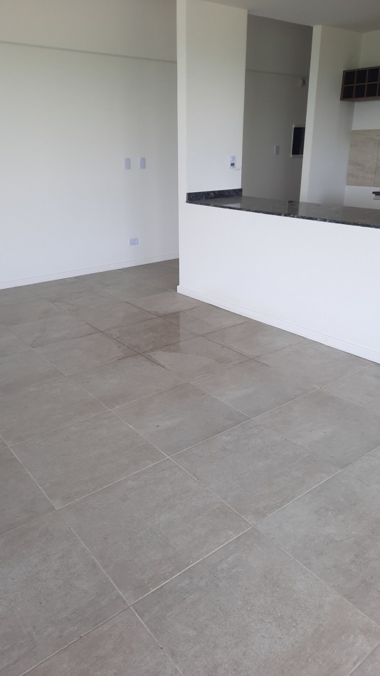 TANGO, depto tercer. Piso tipo C , esquina vista plena al Rio